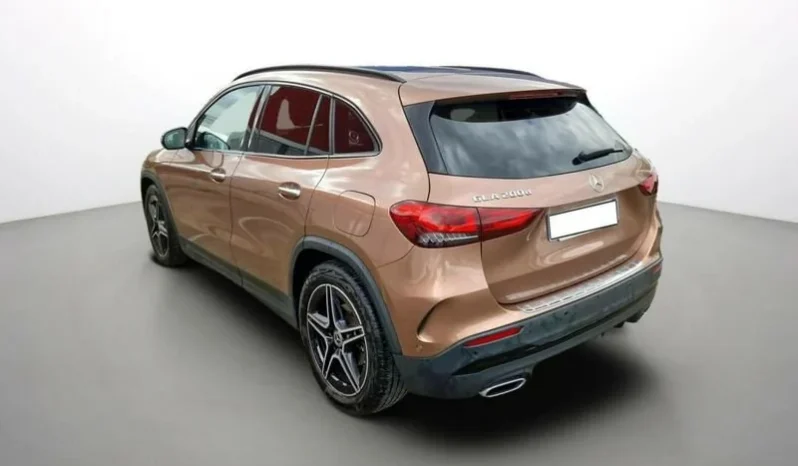 Mercedes-Benz GLA 200 d 8G-DCT AMG Line