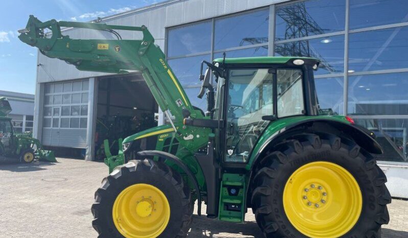 John Deere 6120M / 6120 M